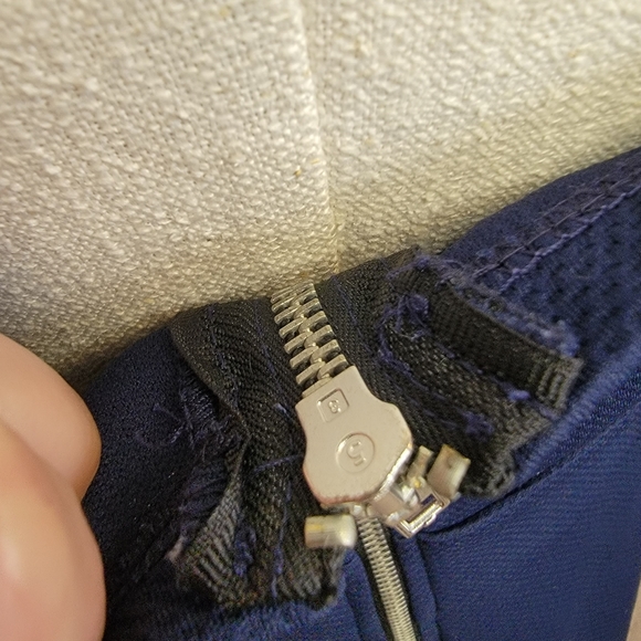 Speechless navy, strapless, fitted dress. Zip up back. Sz 9. Juniors. Worn once. - Picture 3 of 5